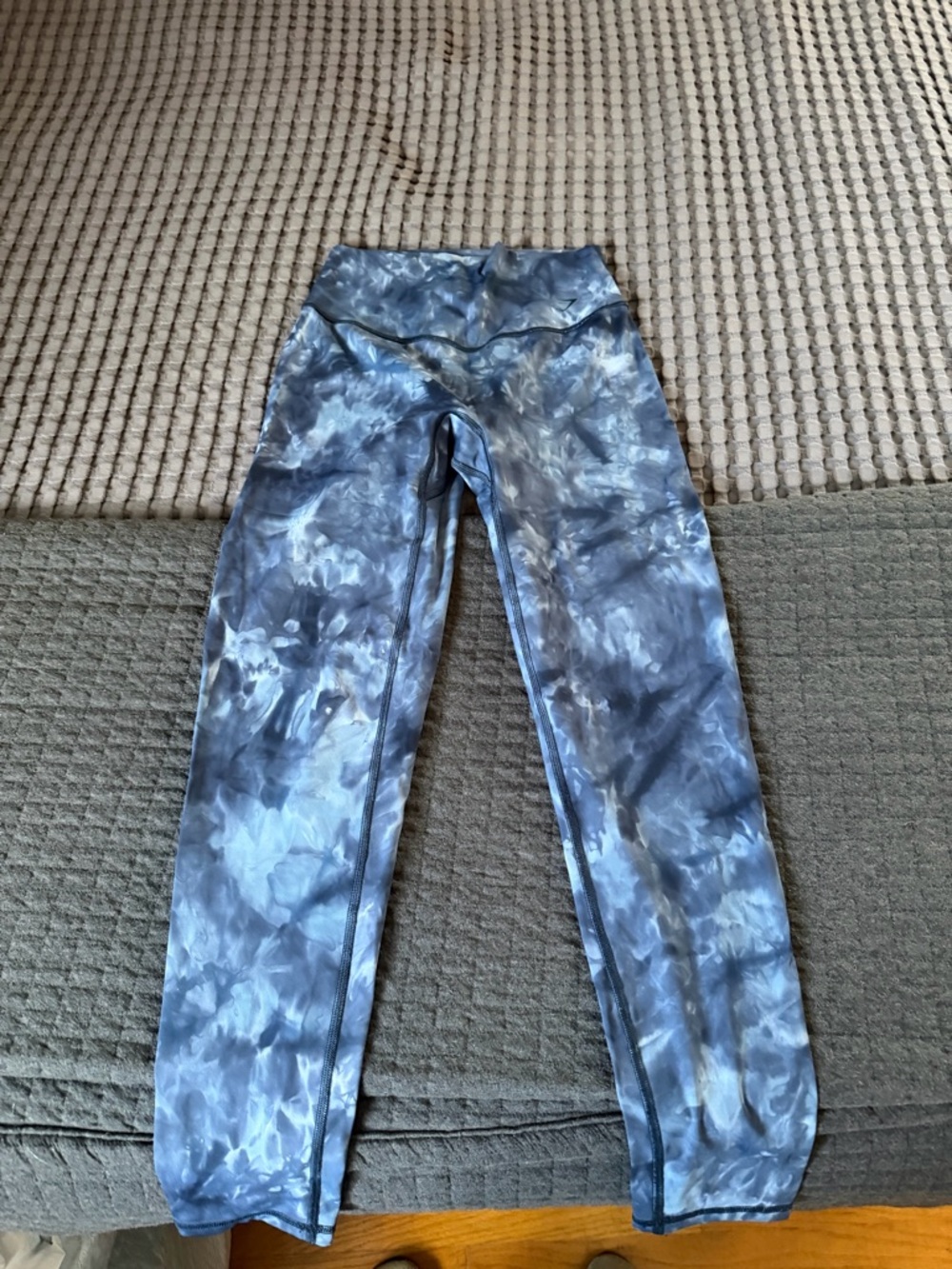 Gym Shark Tie-Dye Blue High-Waist Leggings size M